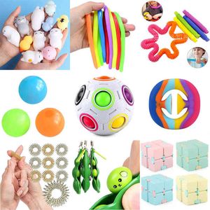 Fournitures de jouets de Noël Squishy Enfants avec autisme et anxiété Sensory Reliver Tube rétractable pour adultes Push Squeeze Pea Toys 0914