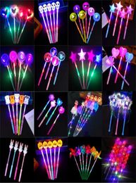 Juguetes de Navidad LED Flashing Light Up Sticks brillantes Rose Star Heart Wands Party Night Activition Activits Carnivals Props Kid1506567