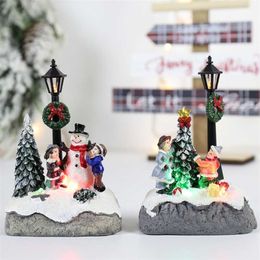 Kerst dorpscène Kerstmis boom sneeuwman hars ornament met led licht geanimeerde straatlantaarn miniatuur standbeeld decoratie 211012
