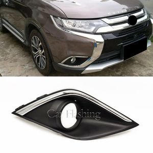 Couvoirs de lumi￨re du brouillard chrom￩ pour Mitsubishi Outlander 2016-2019 Cabinet ￠ couverture de la lampe Grill