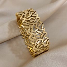 Bracelets larges à breloques en or jaune 14 carats pour femmes et hommes, nouveau Design, bijoux de poignet étanches