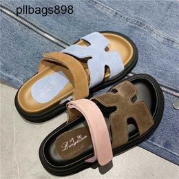 Chypres sandalen h platte echte lederen klittenbandriem 7a suede vrouwen schapenvacht rood uitloper casual mode met stof b