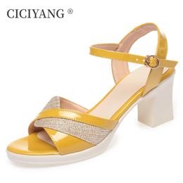 CICIYANG FEMMES HEUR SANDAL HEEL CUIR GÉNINIQUE 2024 Été Grande taille Madiennes Fashion Fish Mouth Dres Sandale 240415