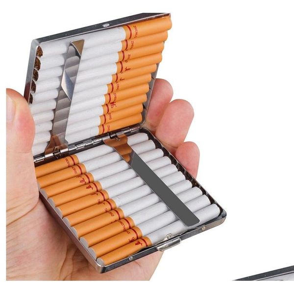 Étuis à cigarettes Étui à cigarettes en acier inoxydable de gaufrage en gros 3.34X3.54X0.7 pouces Portable résistant à la pression tabac grossier Fashio Dhuey