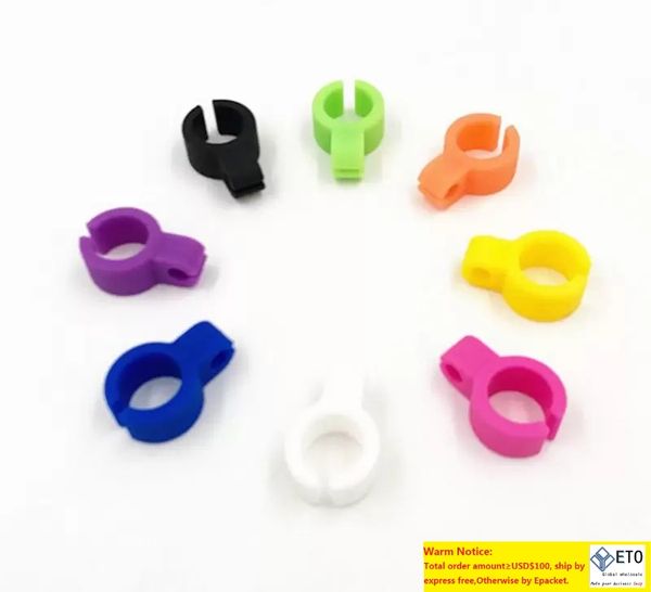 Cigarette Rack Ring Silicone Finger Smoking Cigarettes Holder Clip Anillo de fumar ajustable para conducir Juego YW867