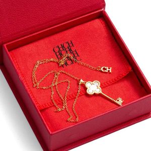 CILMI HARVILL CHHC Damesketting Klavertje vier Sleutel Metalen ketting Stevige geschenkdoos Ontwerp Lengte verstelbaar