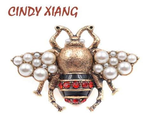 Cindy Xiang New Fashion Pearl Bee Broques Fomen Femmes Antique Gold Color Brooch Broch Vintage Style Bijoux Insecte de haute qualité7357917