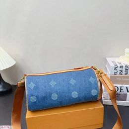 Sac circulaire Sac à bandoulière Designer Femmes Crsossbody Sac Denim Bleu Fleur Bourse Mode Messenger Sac 2024nouveaux Styles Circulaire Embrayage Sac À Main À L'extérieur Poche Quotidienne