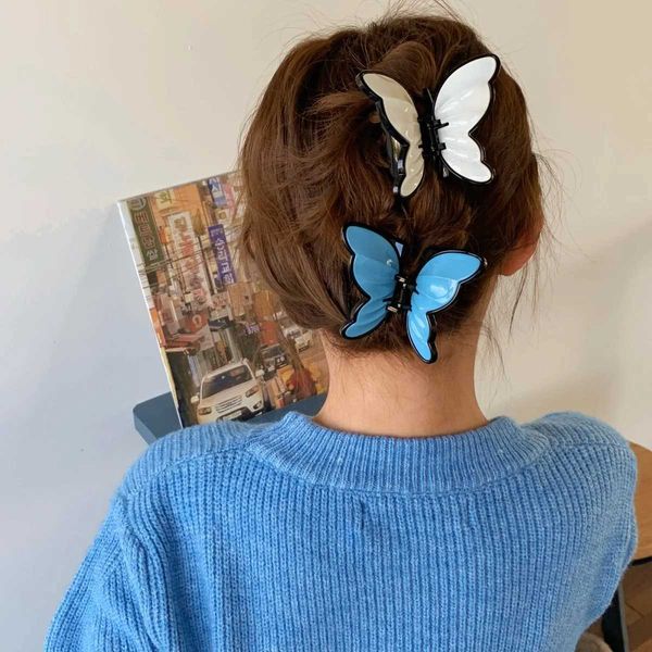 Pinces Big Butterfly Hair Claw Eping For Women Girls Girls Acrylic Hair Accessoires Hair Clips Crab Sweet Styling Tools Barrets Headwear Y240425