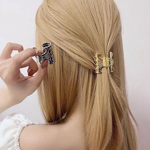 Crampes Designer Triangle de luxe Triangle Clips Femmes Femmes ACCESSOIRES MODE Classic Gold Silver Style Brand Lettres Barrets Girl's Daily