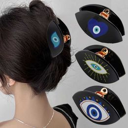 Klemmen KROEAN GILL BLAUW Demon Eye Haar Klauw Haarder Haarspeld Blue Devils Eye Shark Barrettes PVC paardenstaart Haaraccessoires Hoofdkleding Y240425