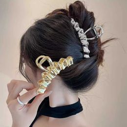 Crampes Nouvelles barrettes de métal de mode Barrettes Hair Claws Wagine Clips de cheveux Crabes Cramps Ponytail Hairpins Hair Accessoires pour femmes Simple Headwear Y240425