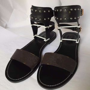 Classi moda Mujer Sandalias Pisos de verano Sexy Tobillo Botas altas dama Gladiador Sandalia Mujer Casual Zapatos planos Damas Playa Zapato romano 35-42