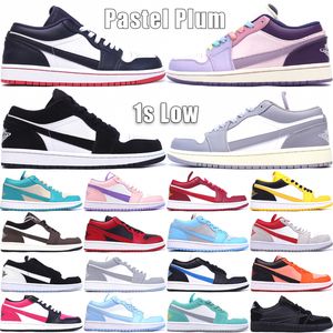 Classique 1 Low Hommes Femmes Chaussures de basket en cuir Jumpmans 1S Designer Trainers Light Smoke Grey Cardinal Red Reverse Bred Pastel Plum Outdoor Sneakers Taille 36-45