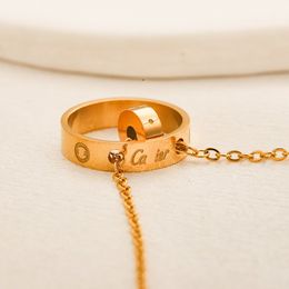 Klassieke 18K gouden hanger ketting ontwerper luxe sieraden charme liefde cadeau ketting roestvrij staal waterdichte lange ketting ontwerper merk sieraden