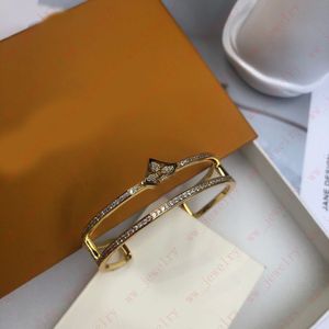 Klassieke 4-bladgras-serie Cuff Embed zirkoon gouden dubbeldeks hol ontwerp Halve opening armband, designer armband, huwelijksbanket Valentijnsdag cadeau