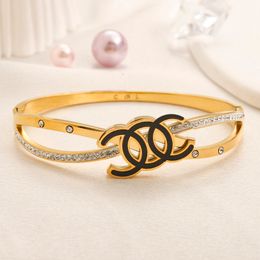 Pulseiras clássicas de design de pulseiras de alta qualidade, joias de presente de amor, logo da marca correta, réplica, pulseira 2023, joias por atacado para designers femininos