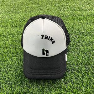 Klassieke honkbalpet voor mannen en vrouwen hiphop skateboard hoed gebogen randletter hoeden mesh caps