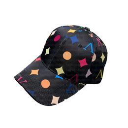 Gorra de béisbol clásica Sombrero de calle de alta calidad Gorra de béisbol de moda Gorra deportiva de diseñador para hombres y mujeres Multi color casual opcional fashionbelt006