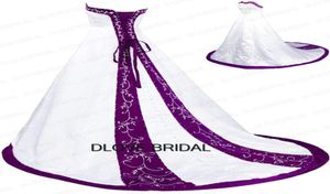 Robe de mariée en ligne de perle classique A Line Court Train White et Purple Satin sans bretelles Cornitet Corset Vestido de Novia Wit6173080