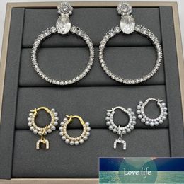 Brincos Clássicos de Cristal Grande Círculo Totalmente Joias Feminino Europeu e Americano Exagerado Tide Letter Pearl Brincos Prata Stud