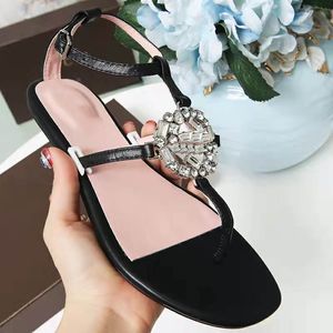 Klassieke zwarte platte kristallen glanzende decoratieve sandalen Designer Hoge kwaliteit antislip rubberen zool Dames Flats Zilver Goud 3 kleuren