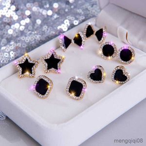 Boucles d'oreilles géométriques noires classiques pour femmes filles coeur carré rond étudiant bijoux de fête habituels R230613