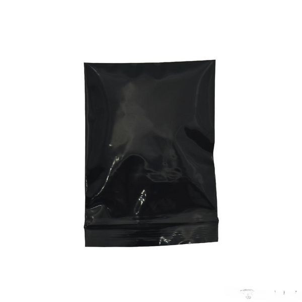 Sac d'emballage opaque en plastique noir classique 5 * 7cm Sacs d'emballage anti-odeurs auto-scellants Sacs d'emballage refermables à fermeture à glissière 500pcs / lot