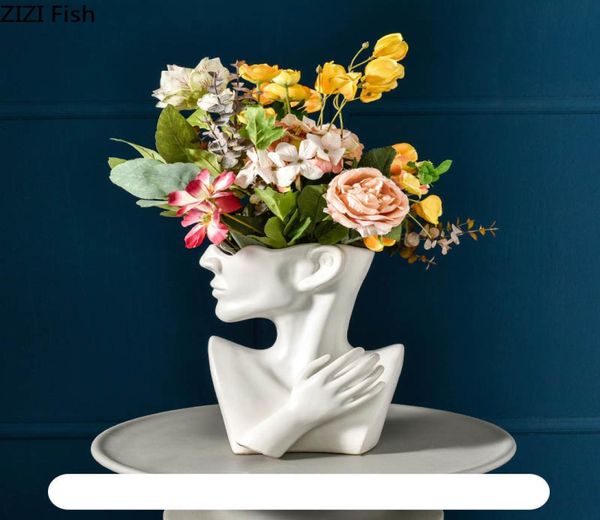Ceramics blanc noir classique Vase Humaine Humter Résumé Half Body Flower Pot Arrangement de floraison Homme Vase Face Vase Home5051849