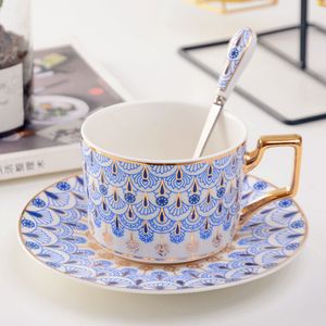 Tazas de café clásicas de porcelana de hueso con platillos, vajilla, tazas de café con cuchara, juego de té de la tarde, cocina casera 316o
