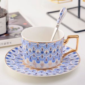 Tasses à café classiques en porcelaine avec soucoupes, vaisselle, tasses à café avec cuillère, service à thé de l'après-midi, cuisine à domicile 303j