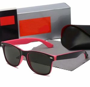 Klassieke merk Retro-zonnebril 2023 Premium Designer-brilband Metalen frame Designer-zonnebril