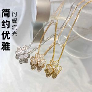 Classic Charm Design Vanly Necklace for Women Full Diamond Lucky Clover Flower 18K Rose Gold Bloemblaadjes veelzijdige ketting recht IO9I