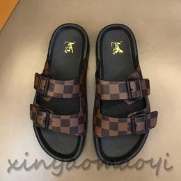 Klassiek geruit leer Klassiek logo-reliëf Designerpantoffels, herenpantoffels, bovenkant van rundleer, casual en comfortabele sandalen, Europese maat: 38--45 cz119644