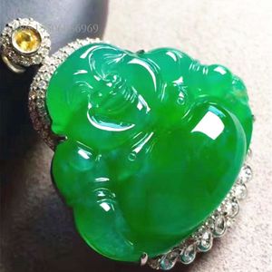 Style chinois classique Jade Jade Bouddha Transparent Transparent Natural Green Jadeite Gold Pendant