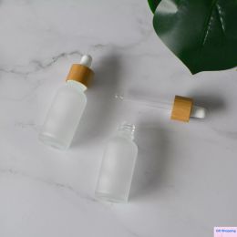 Klassieke cosmetische verpakkingscontainer levering 30 ml natuurlijke bamboe houten druppelflesje Frosted glazen druppelflesje met houten dop
