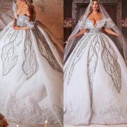 Robes de mariée en cristal classiques bretelles spaghetti robes de mariée sur mesure paillettes sans manches robe de bal balayage train robe de novia
