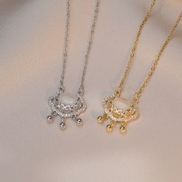 Classique mignon longue durée de vie nuage de bon augure Image sécurité serrure pendentif collier pour femmes rétro titane acier chaîne collier anniversaire bijoux cadeau en gros YMN081