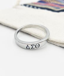 Klassieke Delta Sigma Theta Ringen Zwarte Letter Symbool Ring Voor Vrouwen Mode Zomer Stijl Cadeau Sieraden 2018 Nieuwe Collectie Hele je6133455