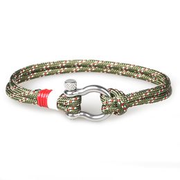 Bracelet en paracorde multi-couleurs de conception classique Bracelets en fermoir à boucle en acier inoxydable