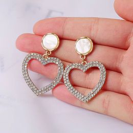 Design classique perle coeur pendentif boucles d'oreilles 2023 mode bijoux fête fille doux tempérament accessoires pour femmes boucles d'oreilles
