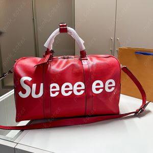 Klassieke Designer Backpack Travel Tassen Red Toes Handtas Dames Schooltas Mode Letters Duffle Bag Vacation Lage Handtassen voor mannen