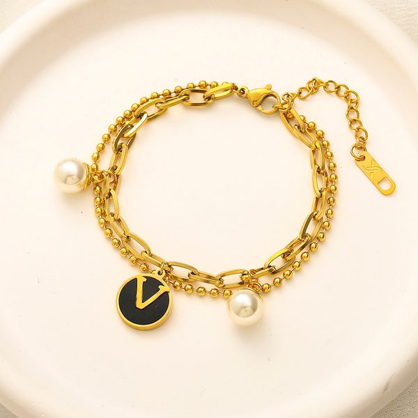 Pulseras de diseño clásico Brazalete de joyería de mujer Moda 18K Chapado en oro Acero inoxidable Regalo de amor Pulsera Cadena de eslabones ajustable J12128