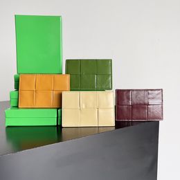 Bolsas de tarjetas de crédito de cassette clásico de diseñador billetera de cuero genuino de cuero de alta calidad billetera marrón de moda negra dama con caja