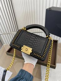 Bolso de diseño clásico para mujer, bandolera con cadena, bolso de hombro, bolso cuadrado pequeño de caviar, versátil para viaje