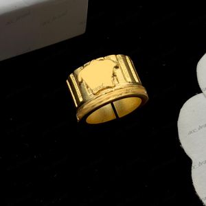 Klassieke Designer sieraden kettingen ontwerper 18K gouden ketting armband Ring Saturnus hanger Designer ringen voor vrouw mannen cadeau 231071PE-3