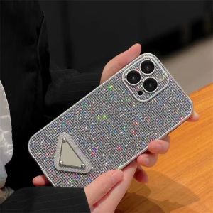 Klassieke Designer Telefoonhoesje Cover voor iPhone 15 14 Pro 13 11 12 Pro Luxe Designer Telefoonhoesjes Driehoek Schokbestendige hoesjes Covers Volledige Diamond G2312298PE