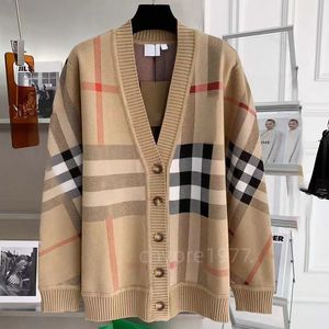 Cardigan à carreaux de styliste classique pour femme, pull en laine d'automne de luxe à rayures, col rond, haut de gamme, cardigan jacquard, veste en tricot