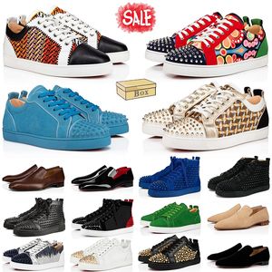 Designer classique des bas de chaussures de couches de luxe basses basses noires en cuir blanc fabriqué en Italie Femme Talons Locs pointes Femmes décontractées Men Trainers