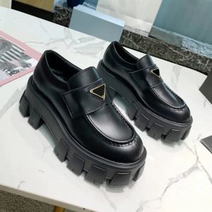 Klassieke designer schoenen vrouw monolith zwart lederen loafers platform mocassins geborsteld loafer chunky vines hiel sneaker dame jurk schoenen kantoor casual doos